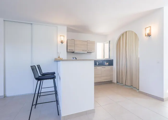 Serena - A Proximite Des Plages LʼÎle-Rousse